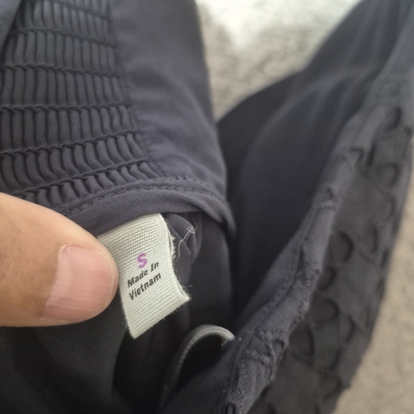 ATHLETA Marbella Navy Blue Eyelet Padded Crossback Tie Dress Small - Picture 4 of 8